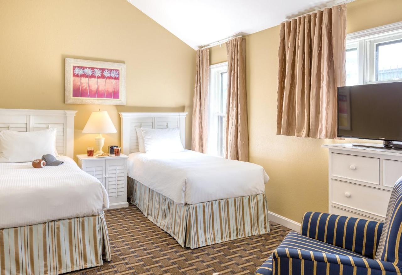 Club Wyndham Newport Overlook Джеймстаун Экстерьер фото